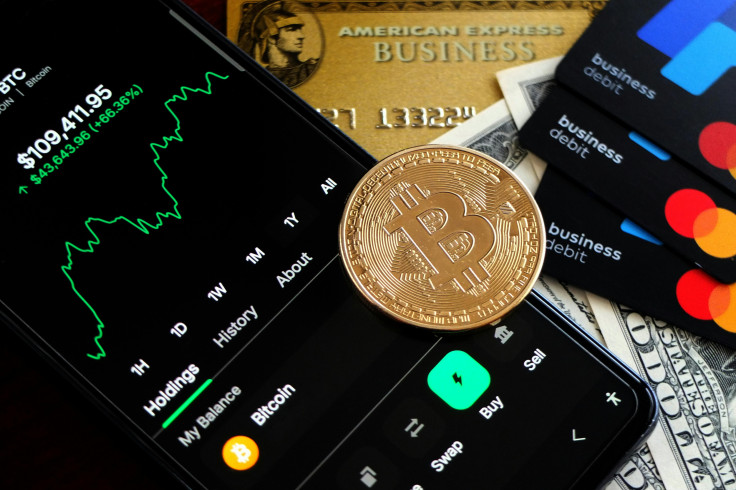 Shocking! Claude AI Helps Retrieve $400K Bitcoin Assets Successfully